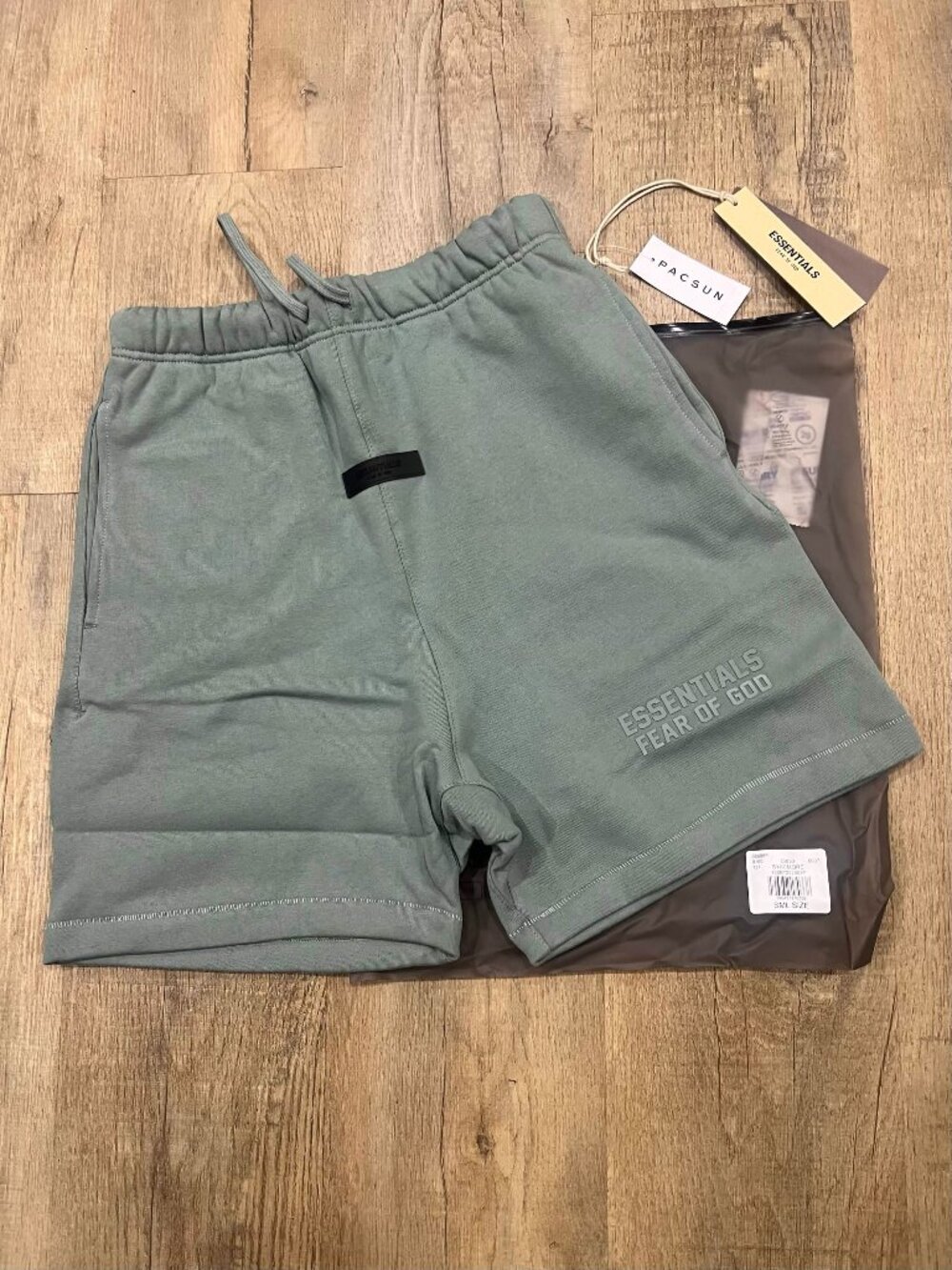 Essentials Fear Of God Sycamore Shorts - Size Small
